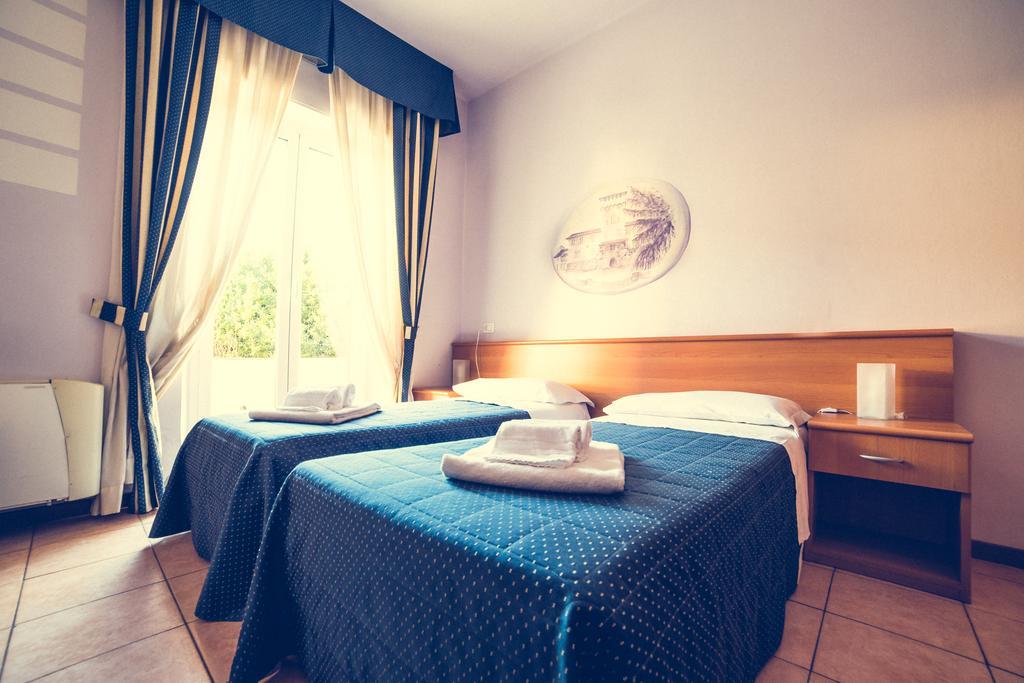 Hotel La Gaietta Millesimo Quarto foto